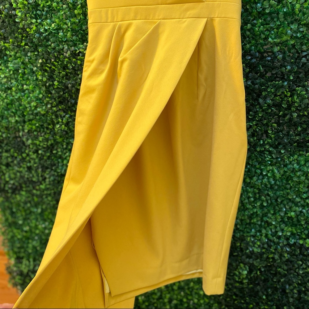 House of CB Yellow Strapless Dress in Medium - Picture 3 of 9